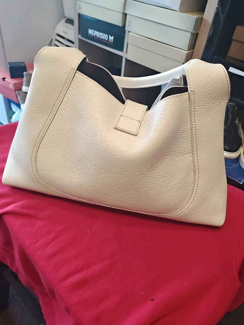 Martina Galanti Cream Leather Shoulder Tote